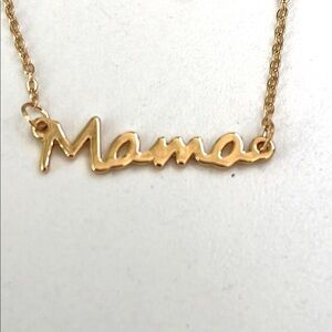 Mama Gold tone Necklace with adjustable lobster clasp Great Mother’s Day NEW! 💝
